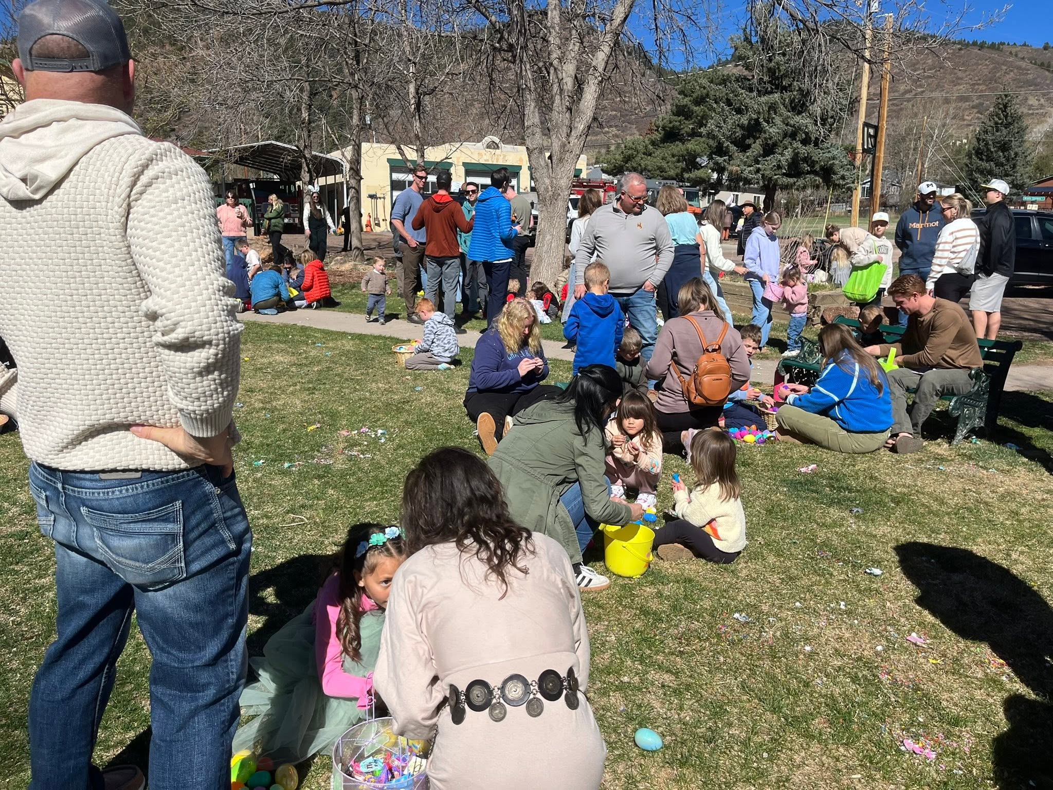 Kids and families at the Palmer Lake Easter Egg Hunt